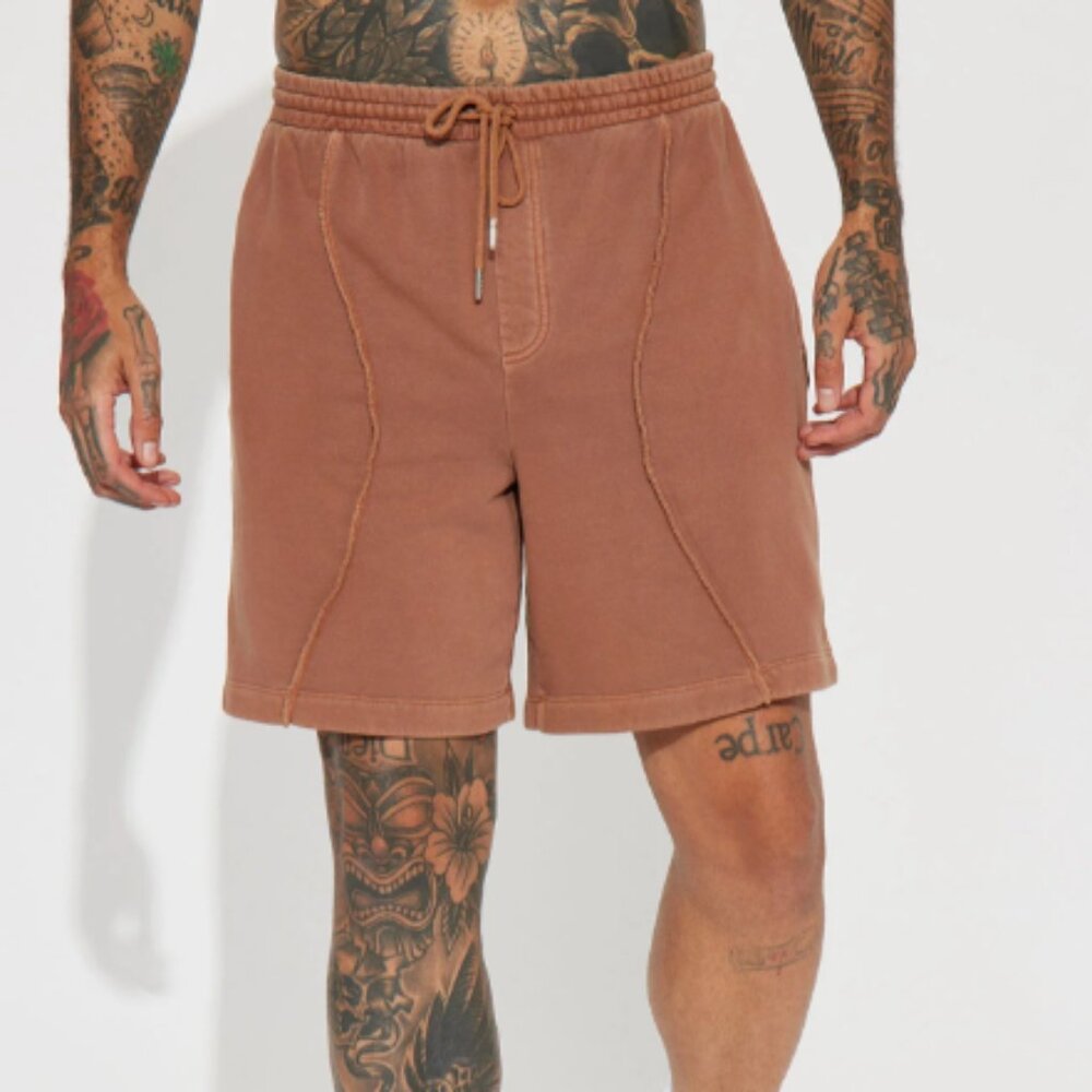 NWT Men's Shorts "Just Chill "Heavy Shorts - Brown
